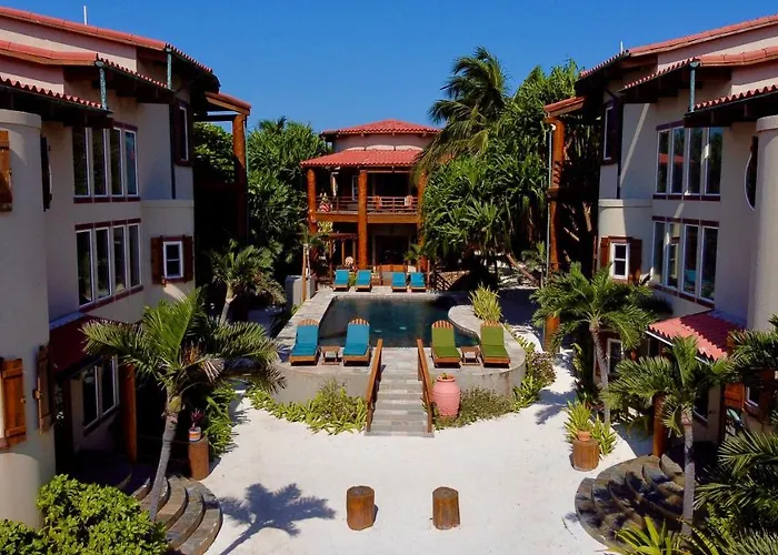 Solaria * San Pedro (Ambergris Caye)